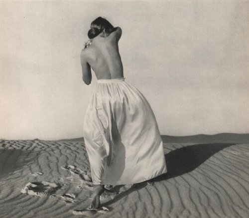 hauntedbystorytelling: John  Adriaan :: Woman in the Desert, Sheet-fed gravure, 1954 / source: 