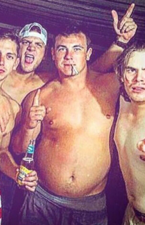 fatmanbegins: Belly boy of the group