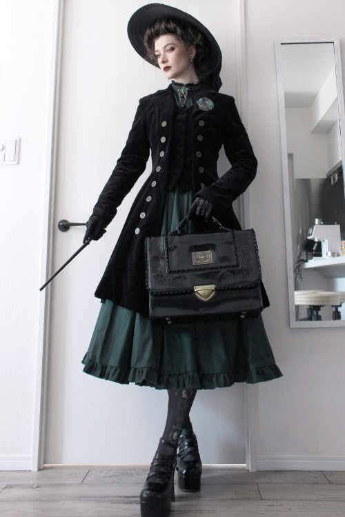 fannyrosie:  Just some witch stuff  Dress: favoriteCoat: Atelier BozHat and brooch: VintageShoes: Yo