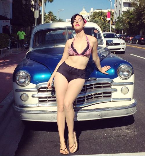 pinupandbeyond:  Miss Kacie Marie