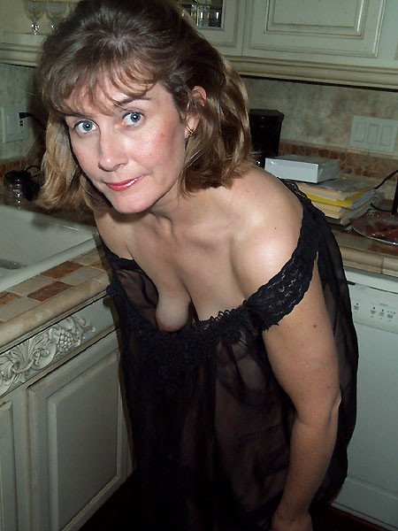 happyslap007:  #happy #mature #saggy #hangers #spunker