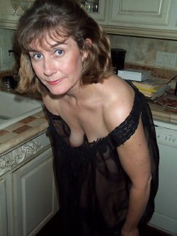 Happyslap007:  #Happy #Mature #Saggy #Hangers #Spunker