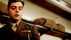jamiefraser:  The Pacific: Four relationships → Sledge and Snafu  Got a smoke?