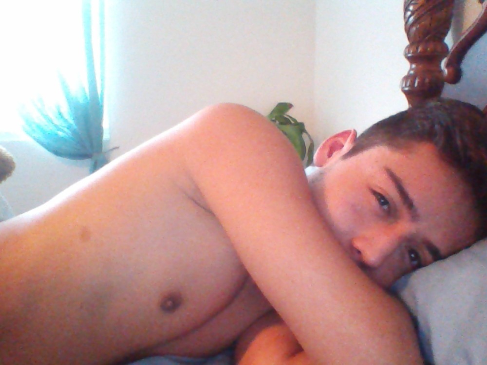 joshbunny:  6:26 // there’s a slight breeze and sunrise is so lonely without you