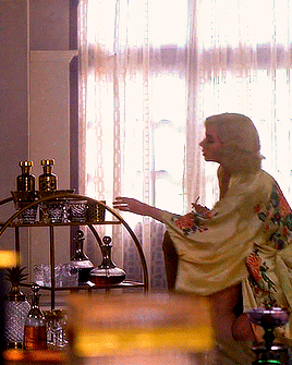 PEAKY BLINDERS FASHION[8/??] Ginas Yellow Kimono And Matching Silk Chemise