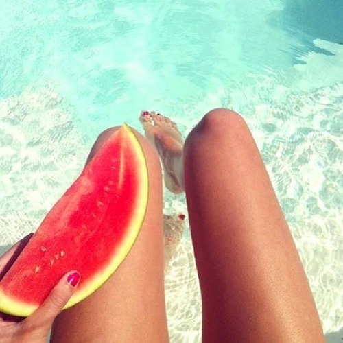 More Food Porn Girls pictures