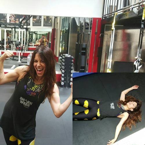 twistdmentality:     philcatudal Killer arms and legs with@theonlysarahshahi today.#twinsinsharkshirts #fitnessmodel#personaltrainer #hollywood #girlswholift#bodybuilding #fitspo #girlsofig theonlysarahshahi Love love loved today! More!!  