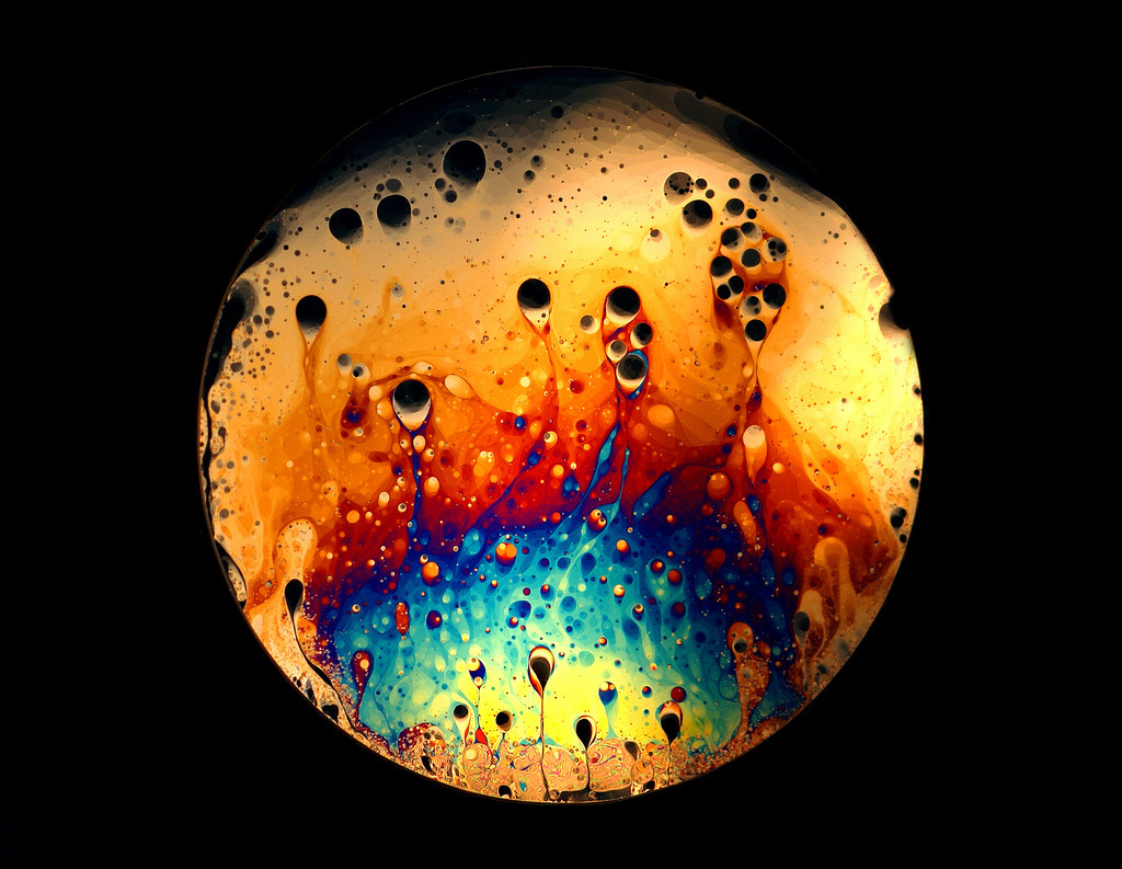 devidsketchbook:  INCREDIBLY MACRO SOAP PHOTOGRAPHY BY JANE THOMAS Photographer Jane