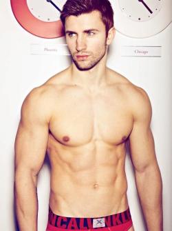 Kamil Nicalek - Http://Handsomeboys.tk