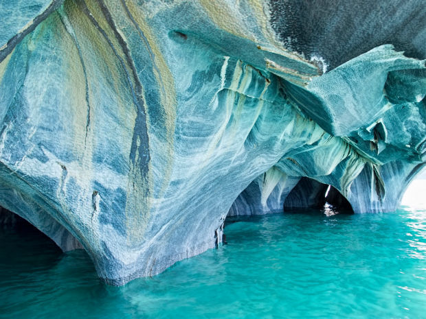 blazepress:  25 Breathtaking &amp; Surreal Landscapes That Look out of This World