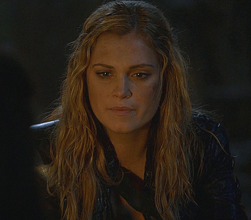 plus-one-forever:“I know you, Clarke. Something’s wrong.”