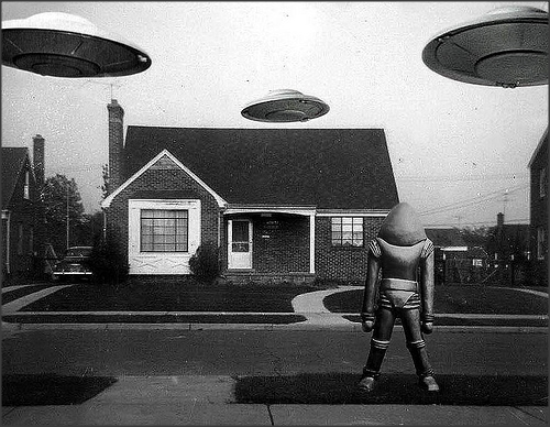 Sex 1950sunlimited:  Earth vs The Flying Saucers, pictures