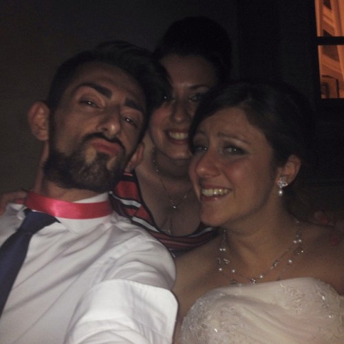 #selfie #butfirstletmetakeaselfie #bride #instalove #friends #gay #gaymilan #happy #instalove #insta