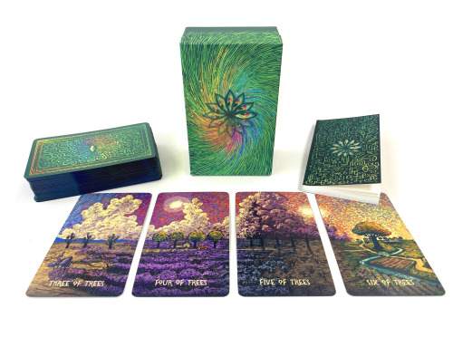 jamesreads:The Cosma Visions Oracle has entered the universe. these are so beautiful!The minor arcan