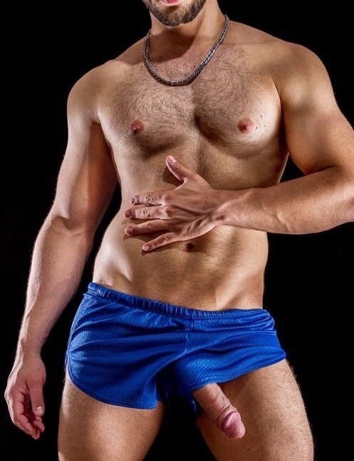 nickk1712:  Follow: http://nickk1712.tumblr.com.