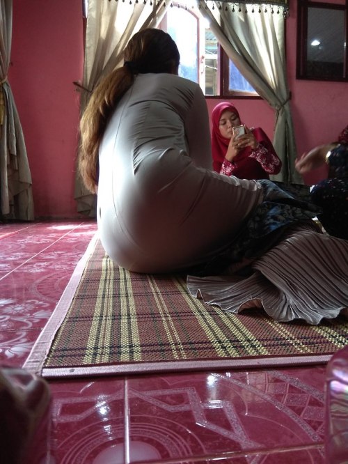 keraspeliaq: Ada sesapa kenal Artis ni.. bermula Dari program gadis melayu.. inilah mimie ernida.. t