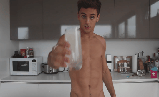 hotfamousmen:  Tom Daley