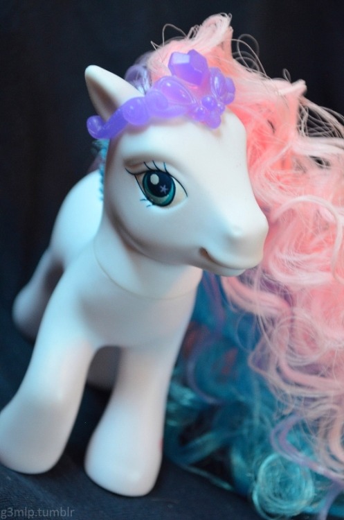 g3mlp:Precious Gem and her factory curls~