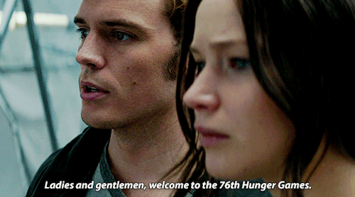 drunkromanogers:Well, don’t expect us to be too impressed. We just saw Finnick Odair in his underwea