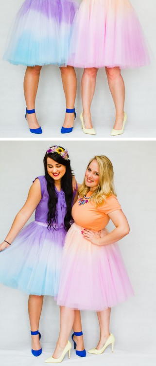 DIY Dyed Tulle Skirt Tutorial from Bespoke Bride.When Bespoke Bride made this DIY Dyed Tulle Skirt, 