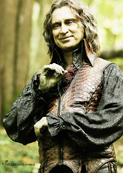 Dark Swan Stills - Rumplestiltskin and Emma