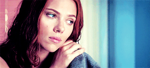 wandasmximoff:Natasha Romanoff looking unfairly pretty.