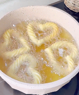 Heart Shaped Churros ♡ (x)