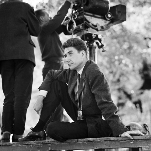 Alain Resnais (June 3, 1922 - March 1, 2014) Toute cette histoire est maintenant passée, elle s’achè