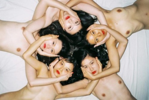 Sex zeroing:  Ren Hang pictures