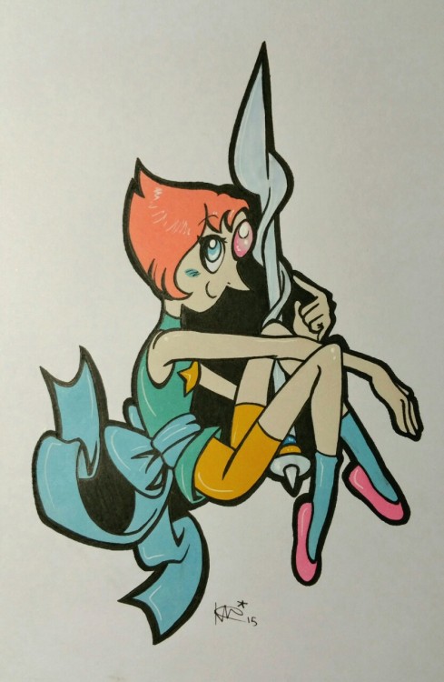 lovelykouga:  Attempted a Pearl with my markers today but I stuffed up the colours >. 