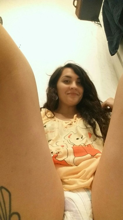 sexycock05:  diapergirljade: diapers. . enough said?  Gorgeous 