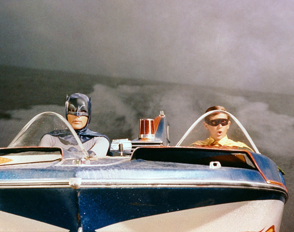 boomerstarkiller67:  Bat-Rear Projection 
