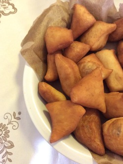 vvished:  When you wake up to Mandazi 😍😍😍😩👏