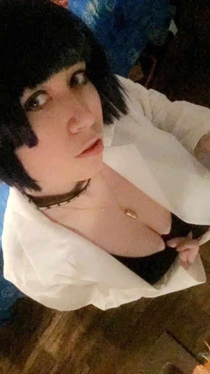 bunnyqueenmodeling: Some more Tae Takemi selfies from my costest  Can’t wait to wear her at AX