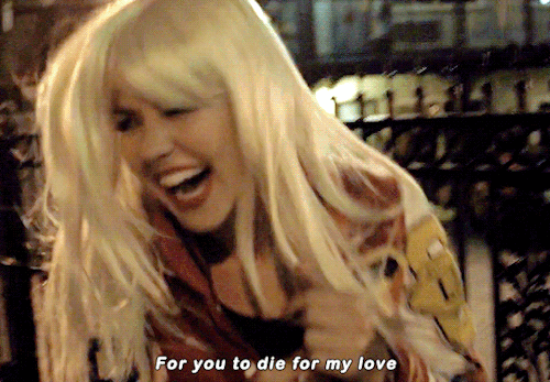 nomoresuckers: RADIOACTIVE - Marina and the Diamonds (2011) dir. Casper Balslev