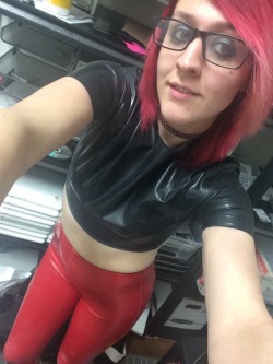 Lover Of Latex, Pvc, Leather And Plastic Selfies.