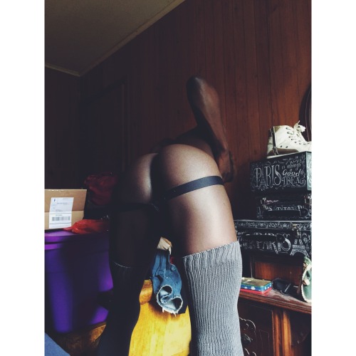 ckallmehdhakidd:  NEW JOC & Thigh Highs