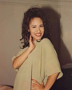 marieselena:   Selena in Los Angeles California 1994  
