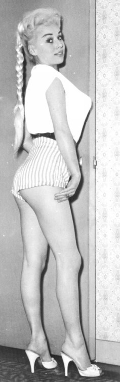 Barbara Windsor