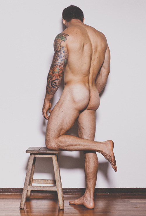 paradise-for-ladies:  HASTAGH  SESSÃO BUNDAAA :33  ‘
