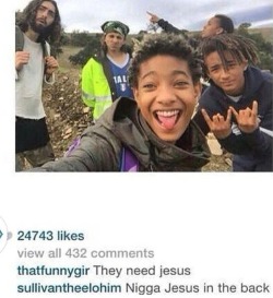 prettyboyshyflizzy:  thugprincesssss:  &ldquo;Nigga Jesus in the back&rdquo; 😂😂😂😂  😂😂😂