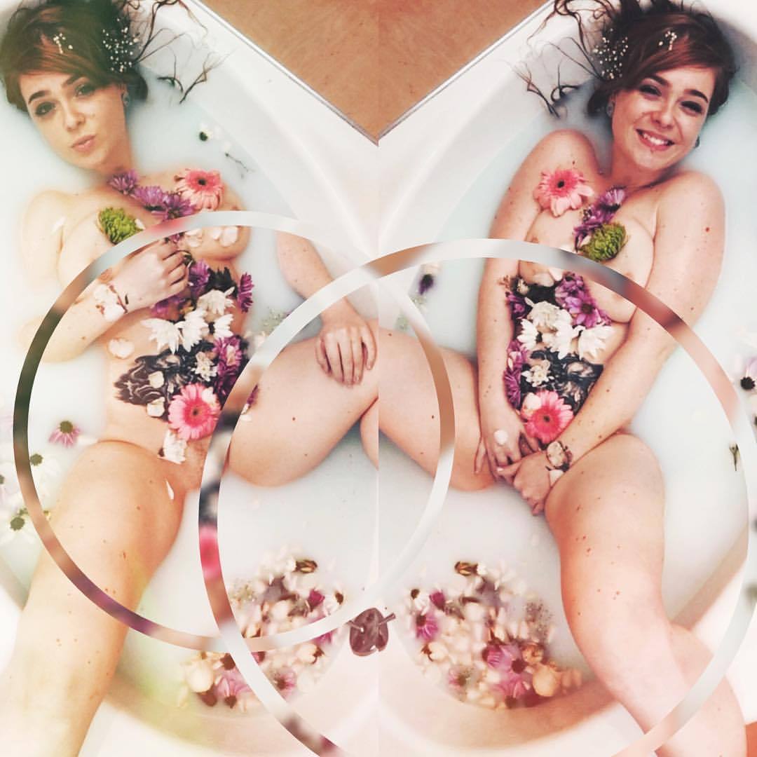 mirahxox: April come she will When streams are ripe and swelled with rain - -  I