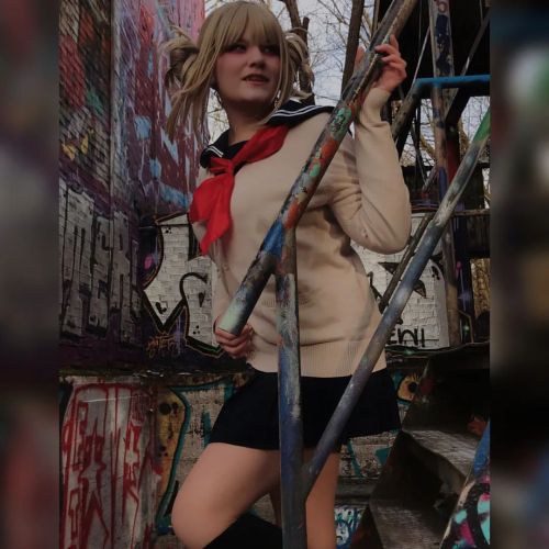 Another Himiko picture from the Lost Place shooting!  This time taken with a phone camera!  Hope you