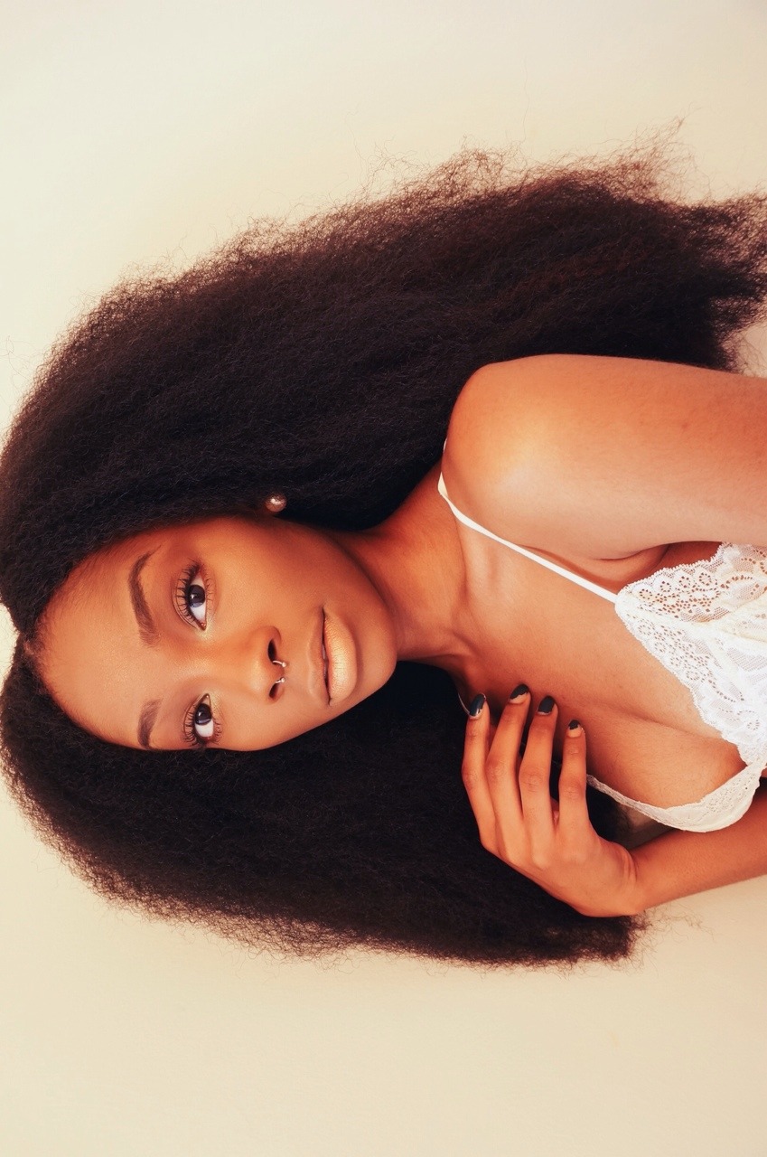 wvrthy:  everythingtamar:  Chipped nails.  Reblogging again because black girls are
