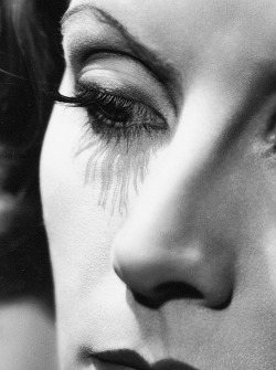  Greta Garbo by Clarence Sinclair Bull, 1934