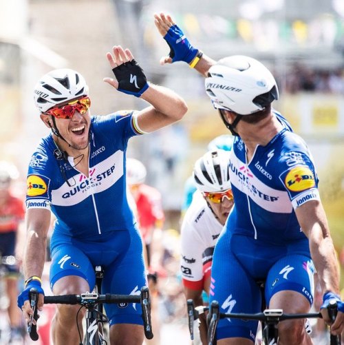 apisonadora60:  CHAPEAU – 1st Yellow Tour Jersey! Fernando Gaviria, Team Quick-Step Floors, gewinnt die 1. Etappe der 105. Tour de France 2018by Beardy McBeard