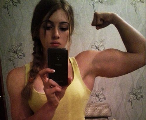 hotmuscularwomen:  Julia Vins