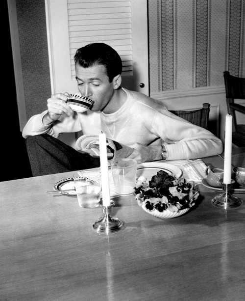 lars134:Jimmy Stewart, circa 1946