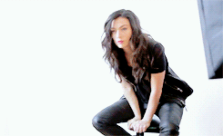 lauraholliis:Carmilla season 2 photoshoot
