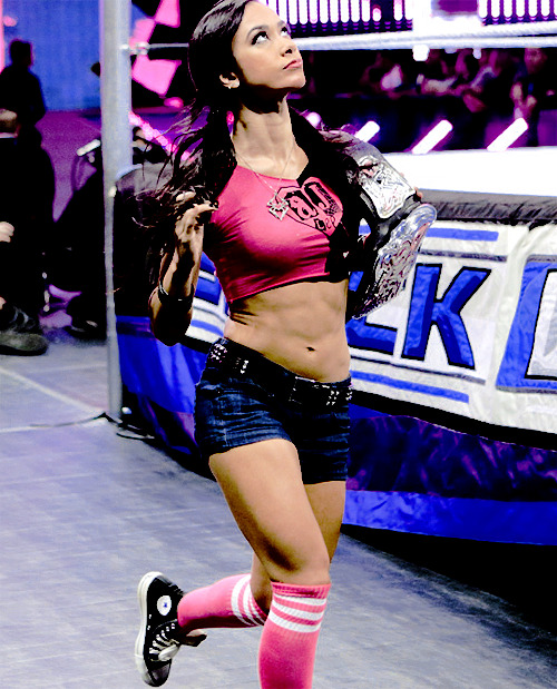 queens of the ring.